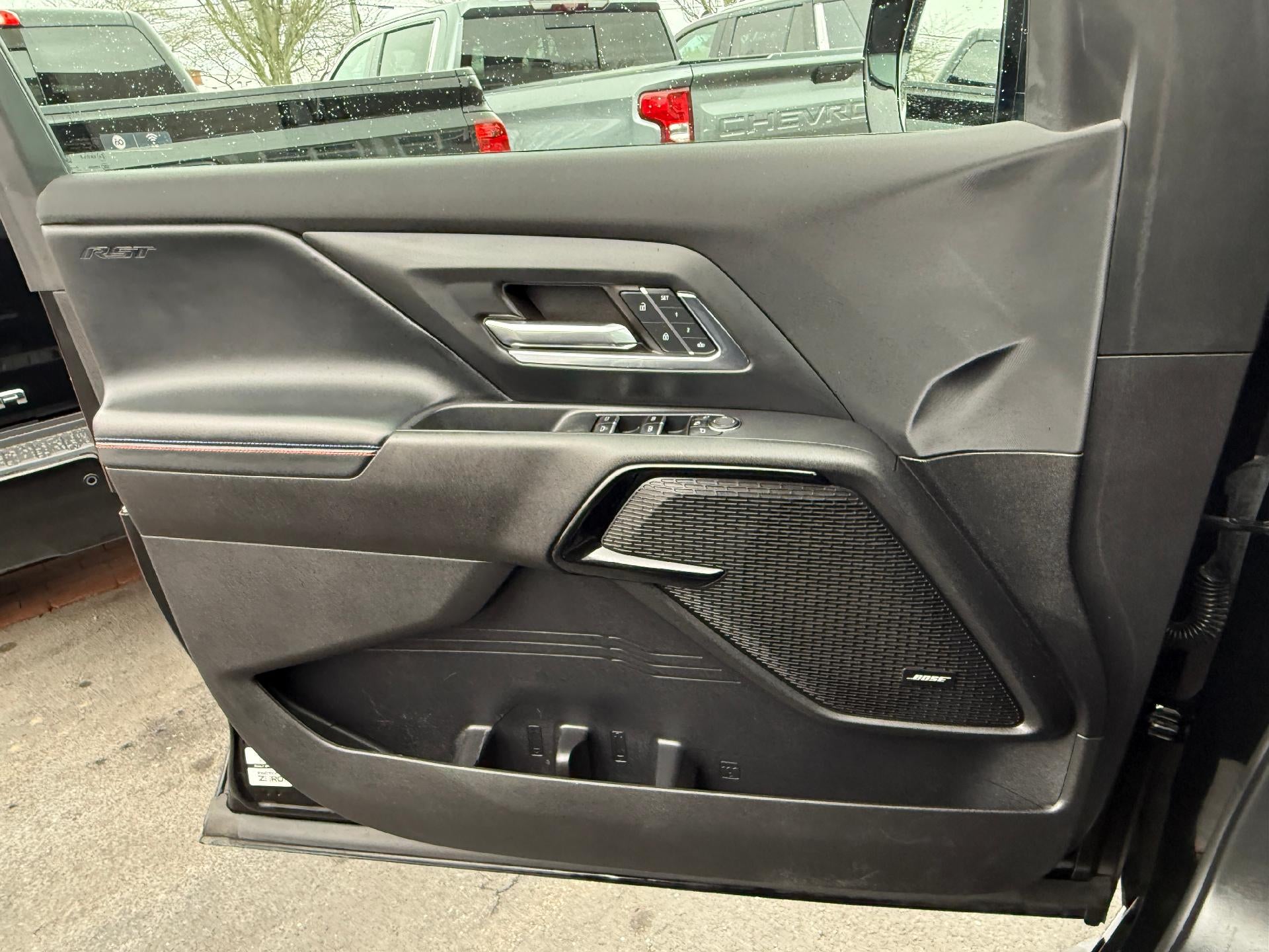 2024 Chevrolet Silverado EV RST