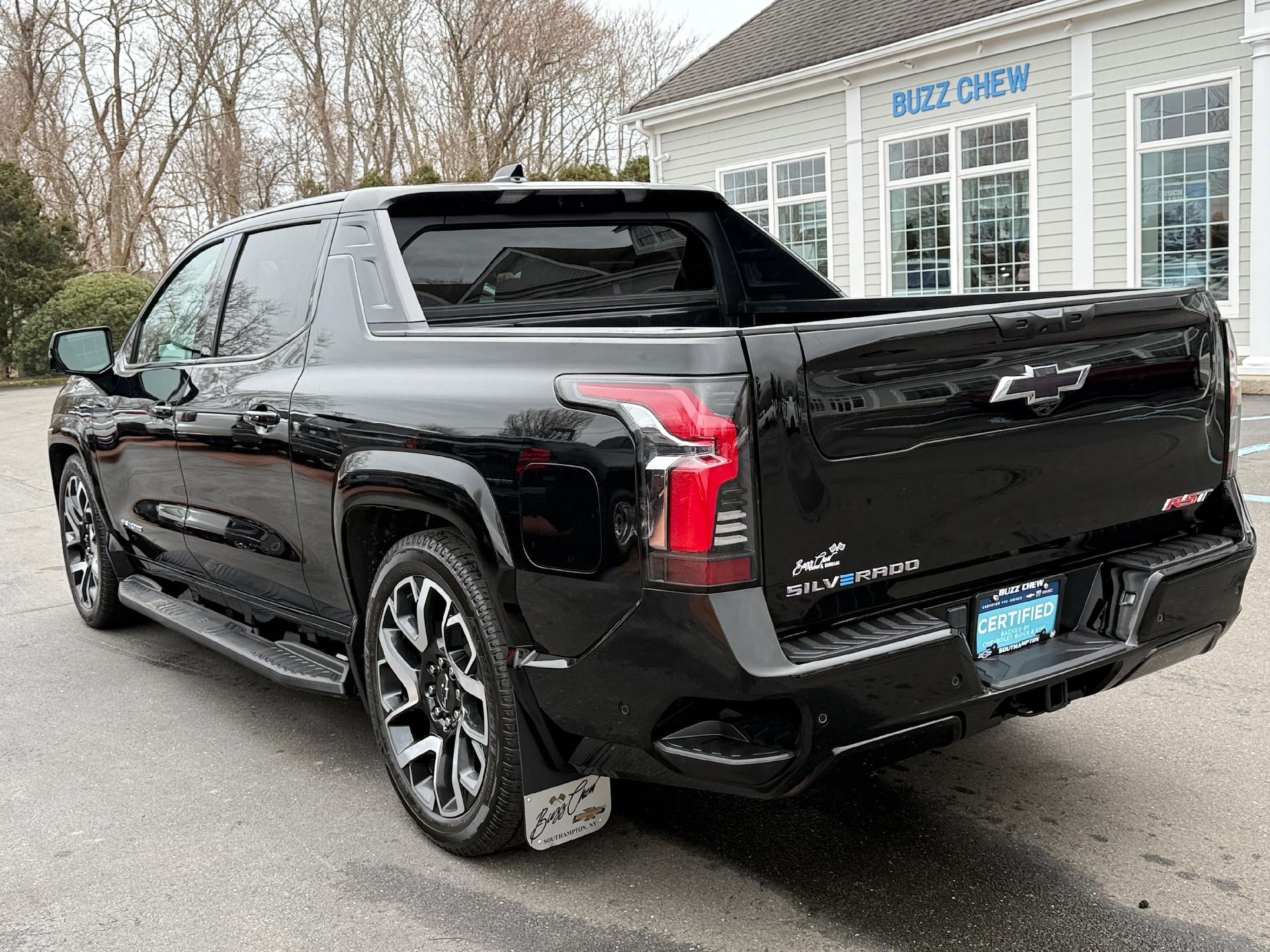 2024 Chevrolet Silverado EV RST