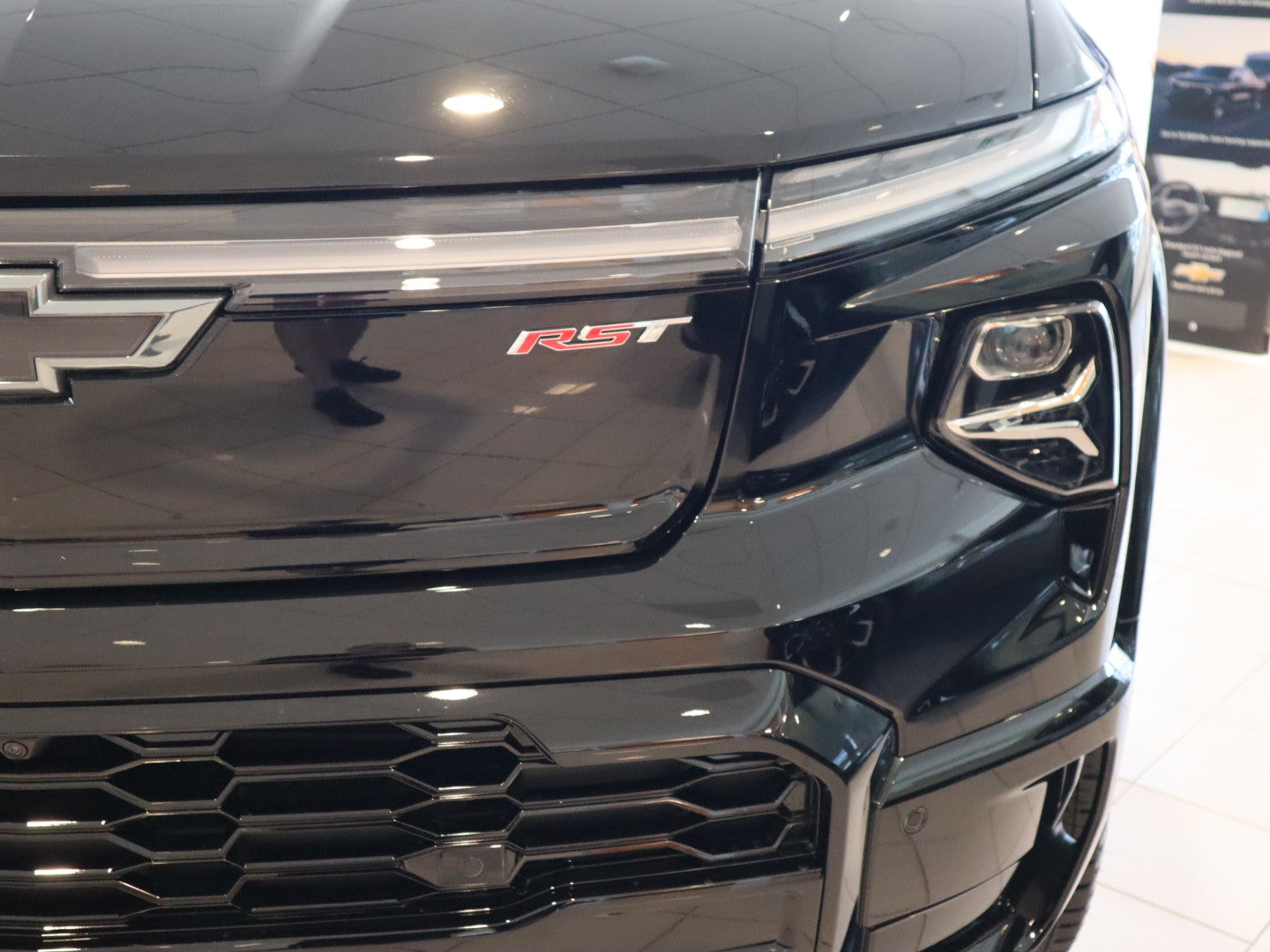 2024 Chevrolet Silverado EV RST