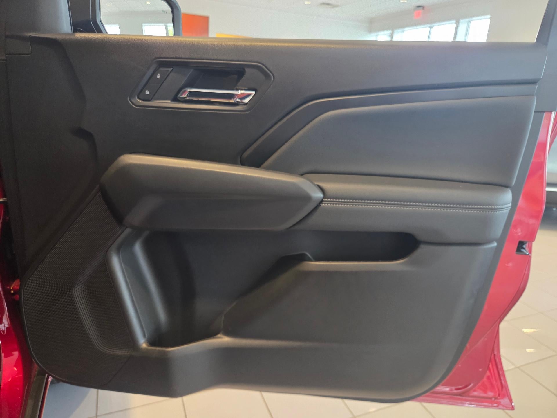 2026 Chevrolet Colorado LT - Photo 27