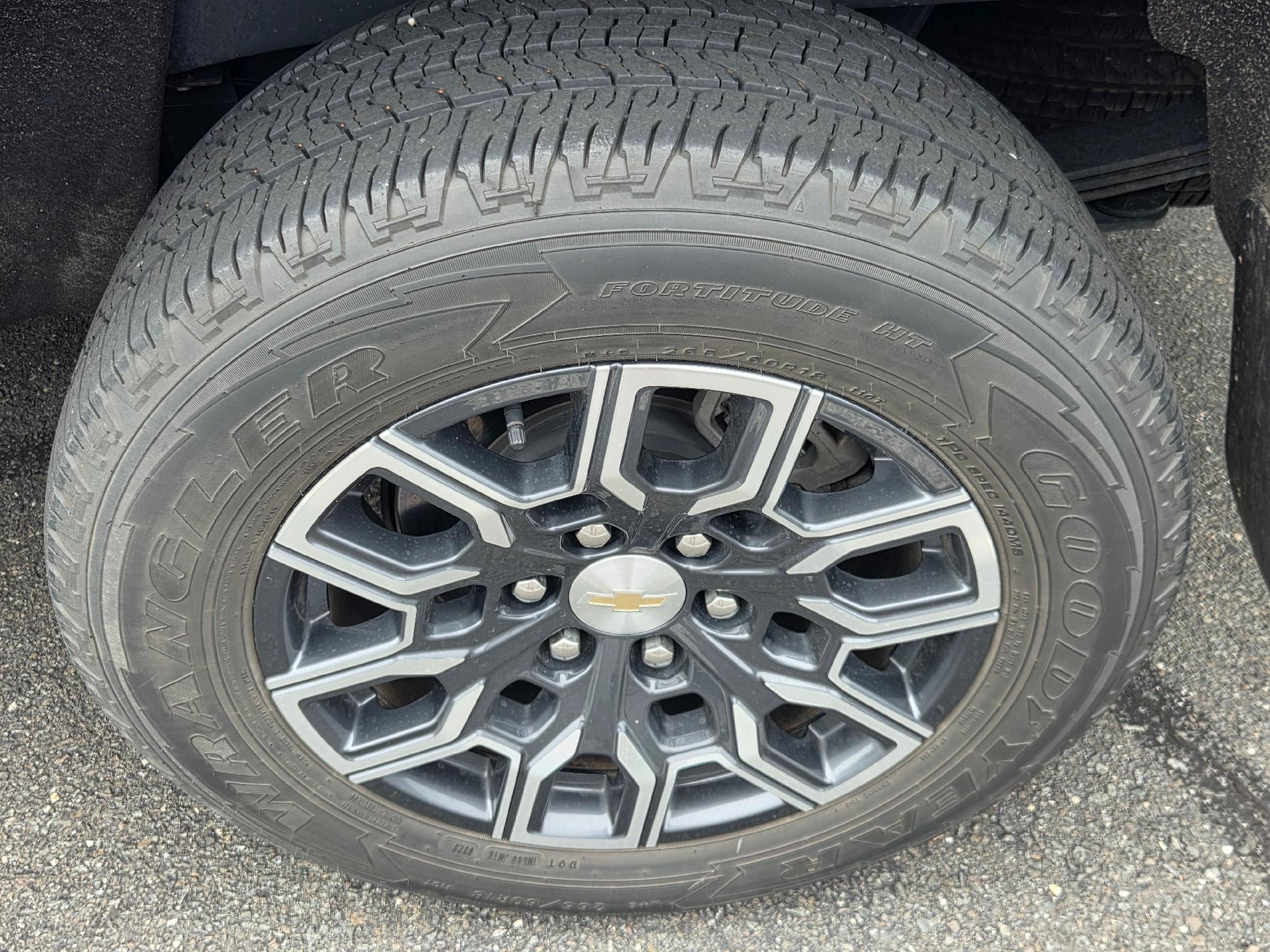 2023 Chevrolet Colorado 4WD LT