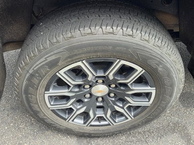2023 Chevrolet Colorado 4WD LT