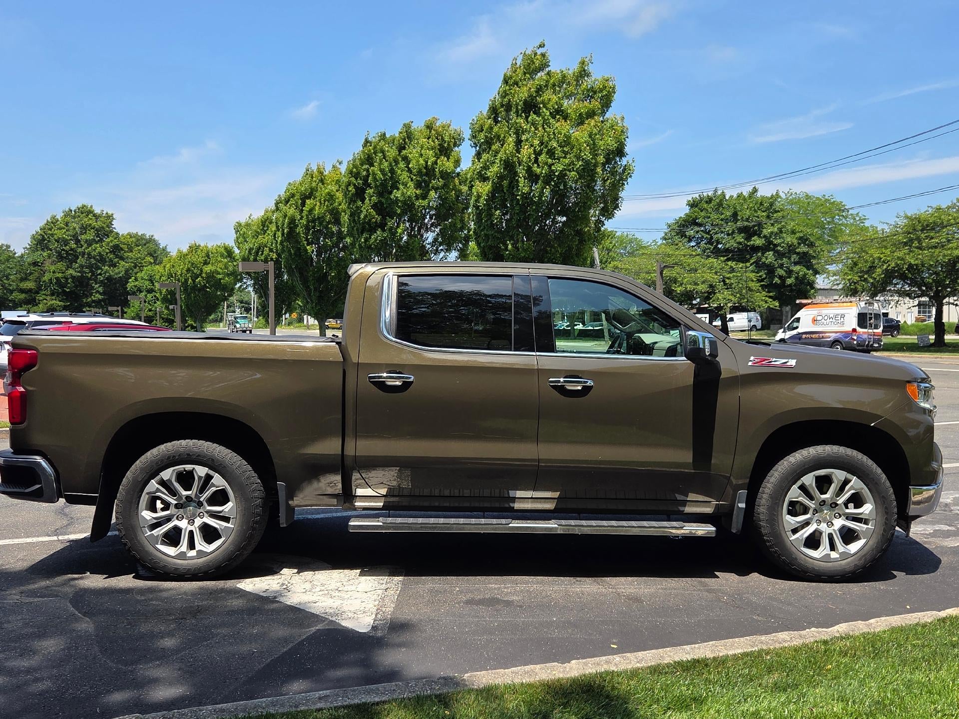 2023 Chevrolet Silverado 1500 LTZ