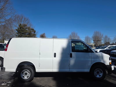 2025 Chevrolet Express Cargo 2500 Base
