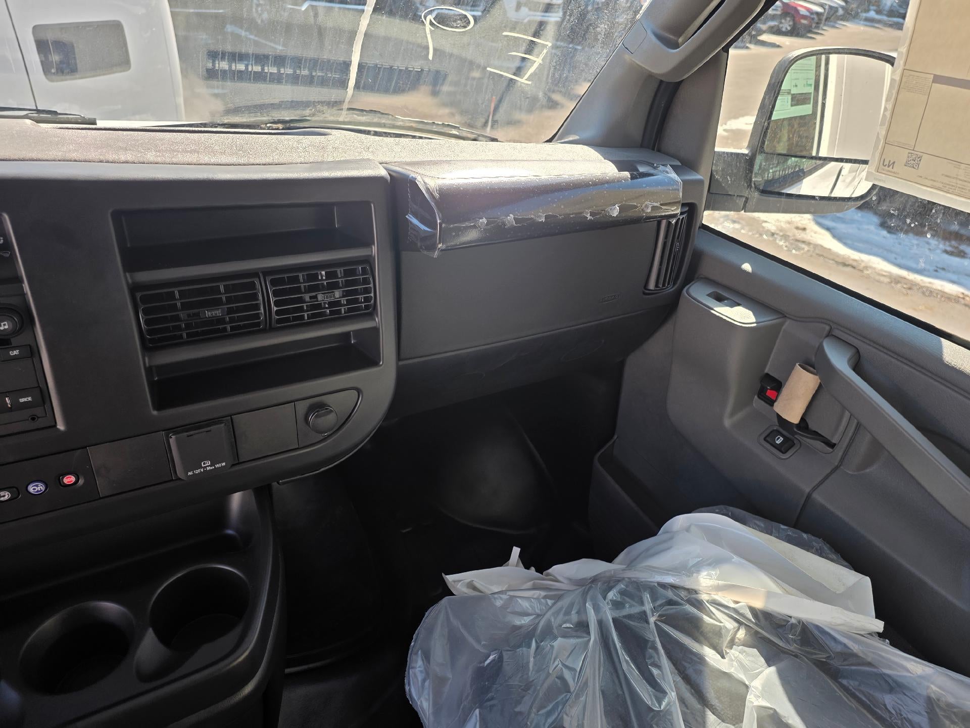 2025 Chevrolet Express Cargo 2500 Base