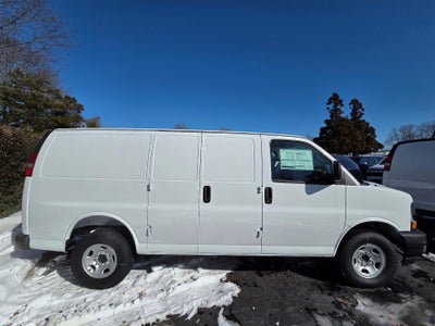 2025 Chevrolet Express Cargo 2500 Base