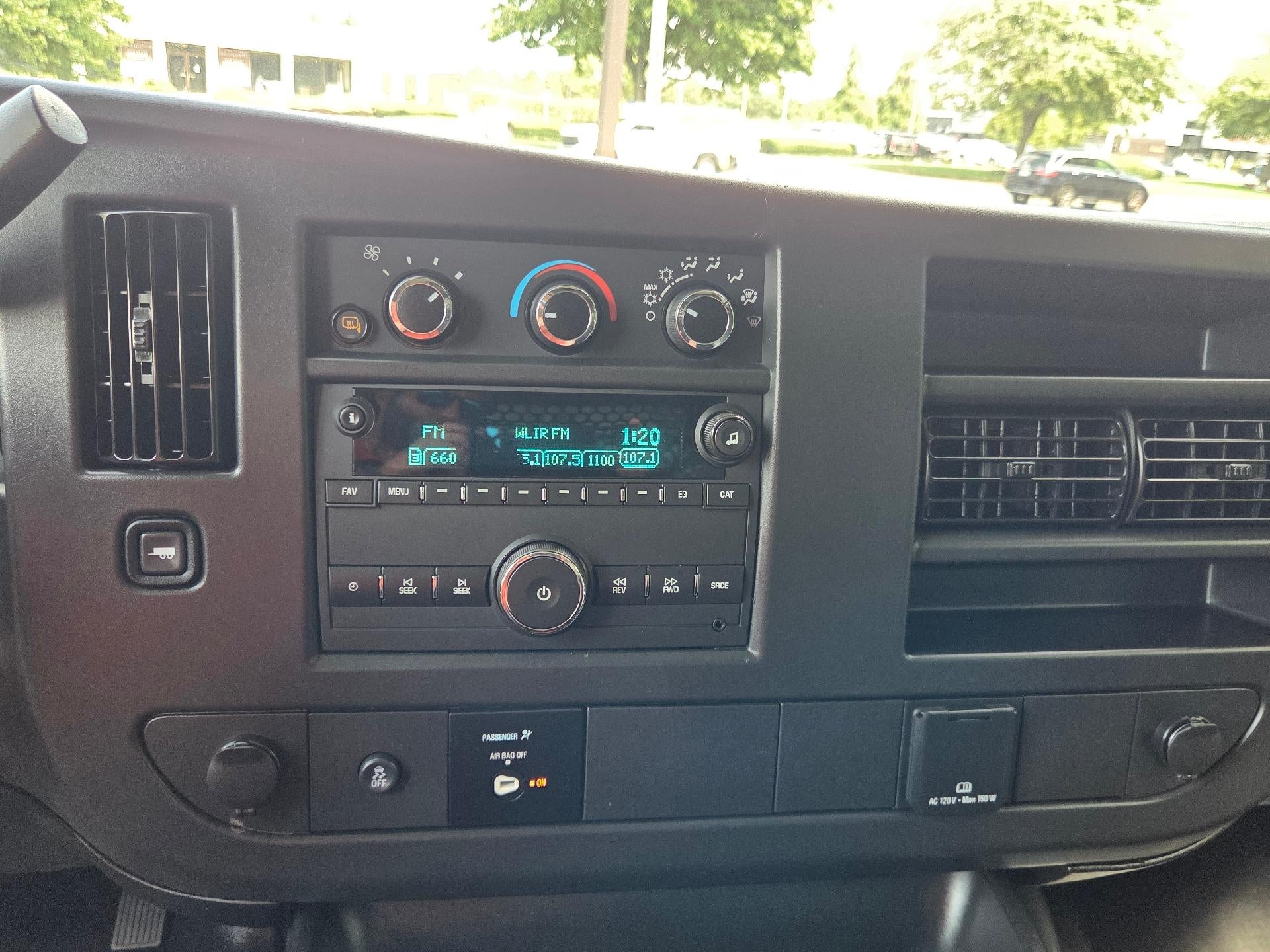 2025 Chevrolet Express Cargo Base