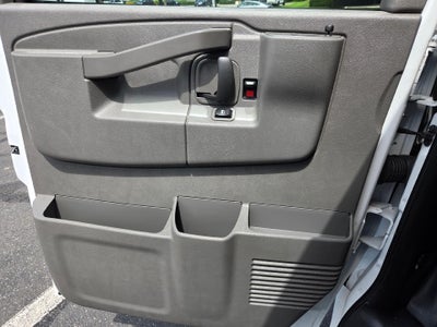 2025 Chevrolet Express Cargo Base