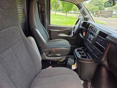 2025 Chevrolet Express Cargo Base