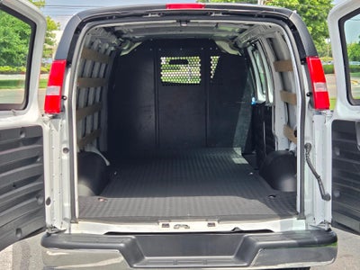 2025 Chevrolet Express Cargo Base