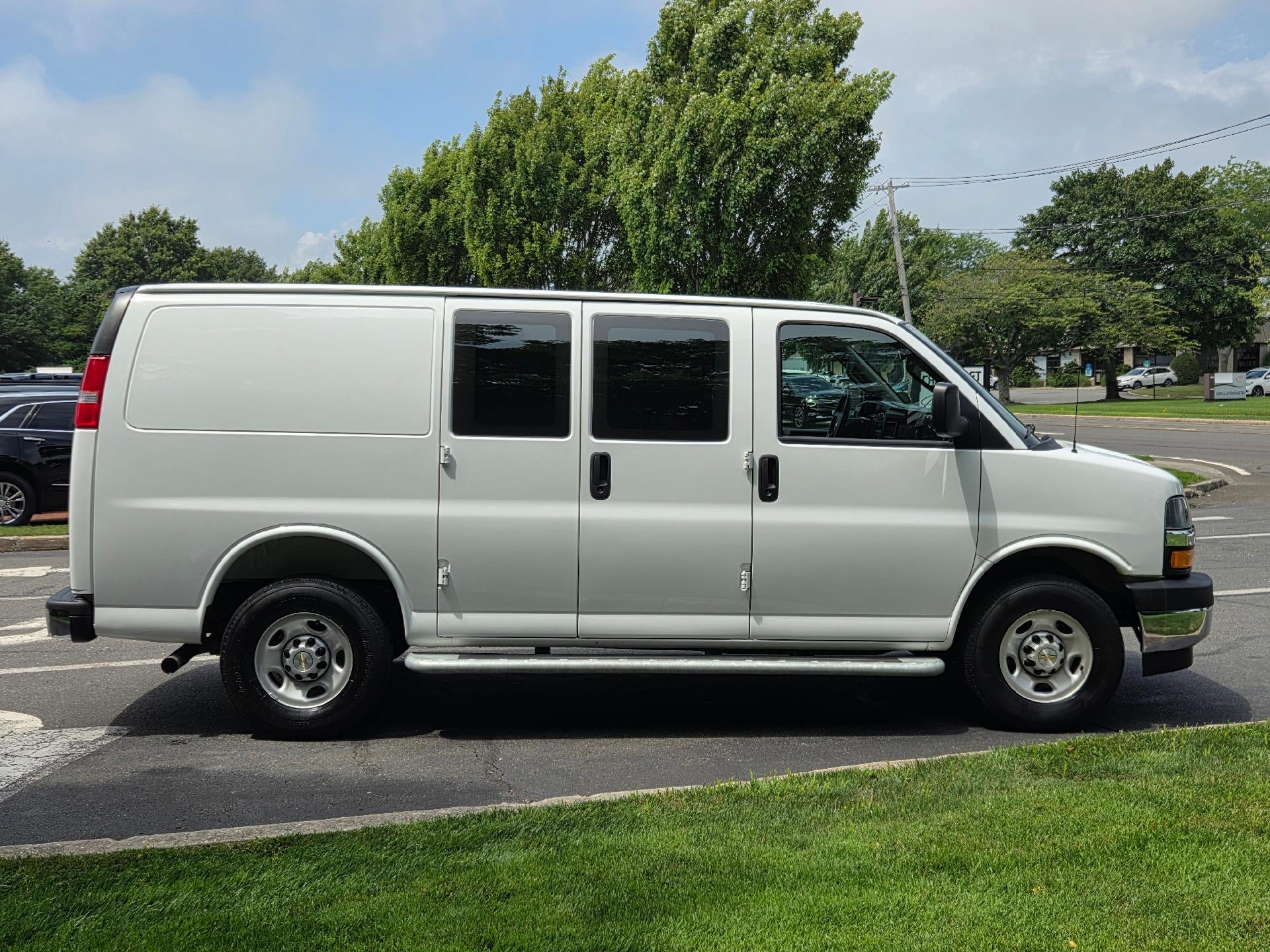 2025 Chevrolet Express Cargo Base
