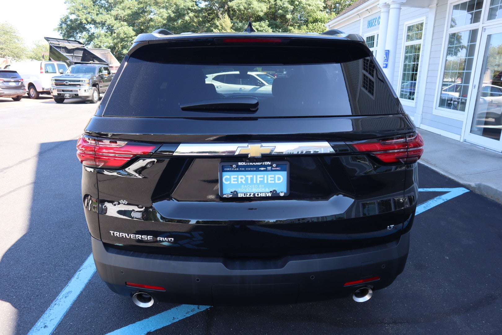 2022 Chevrolet Traverse LT Cloth