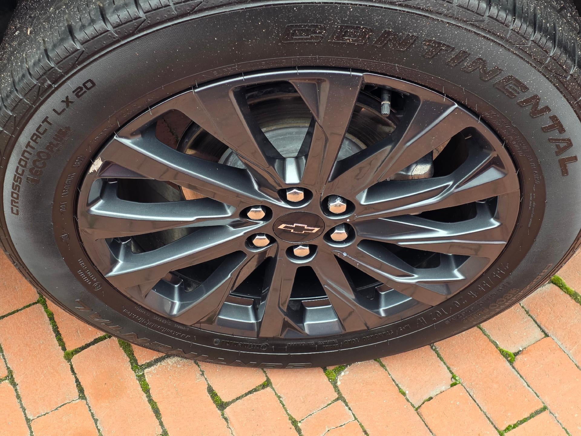 2023 Chevrolet Traverse RS