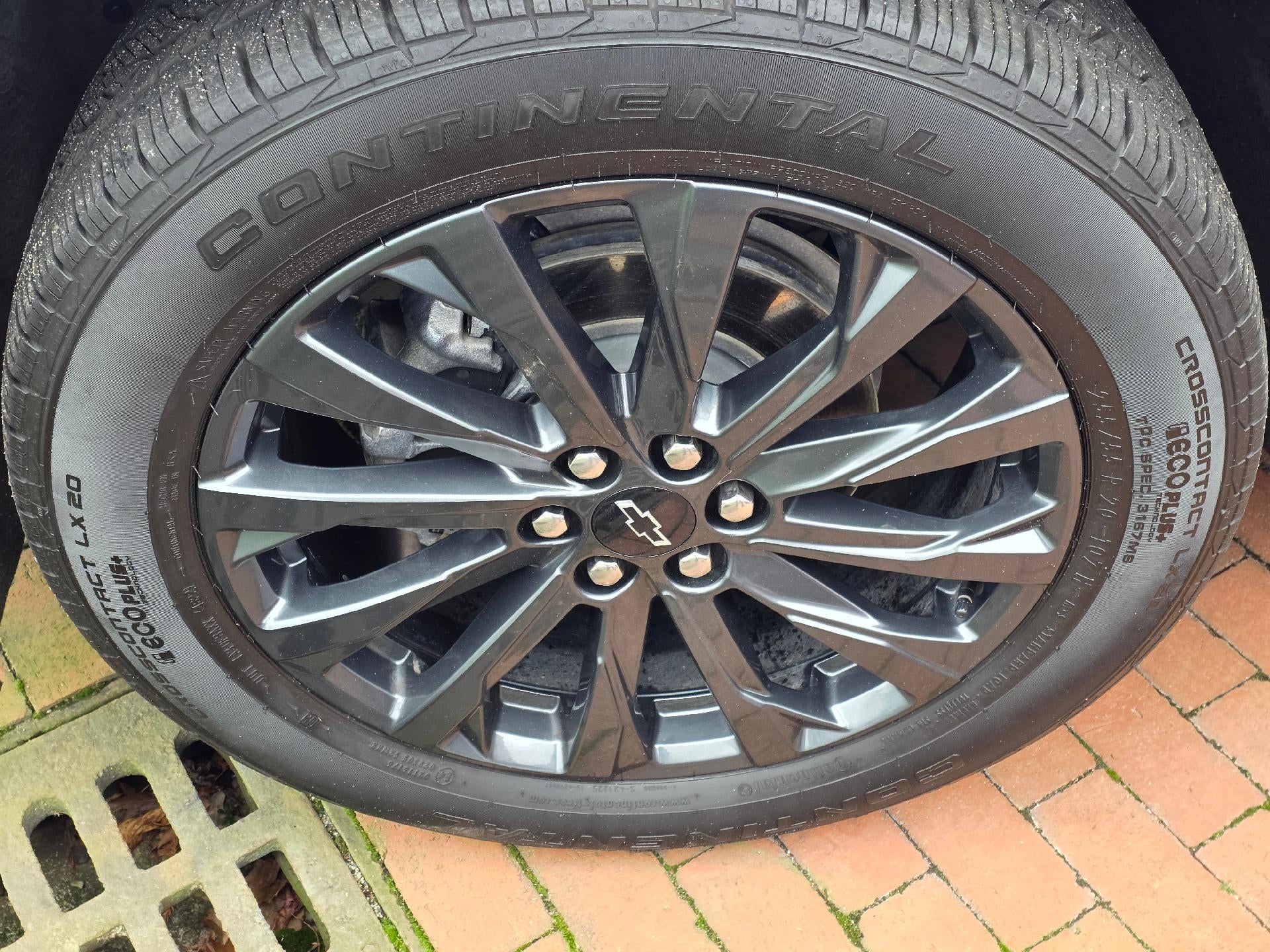 2023 Chevrolet Traverse RS