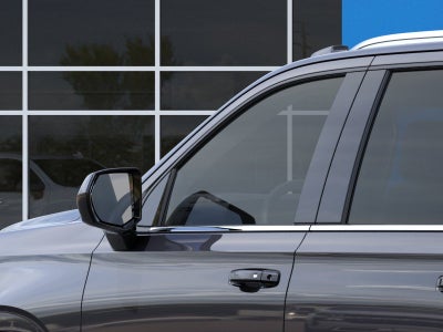 2025 Chevrolet Suburban LS