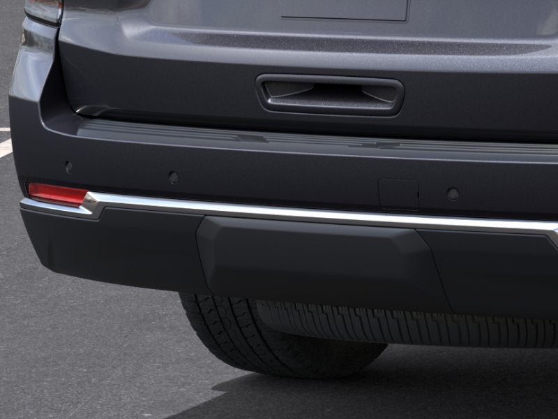 2025 Chevrolet Suburban LS