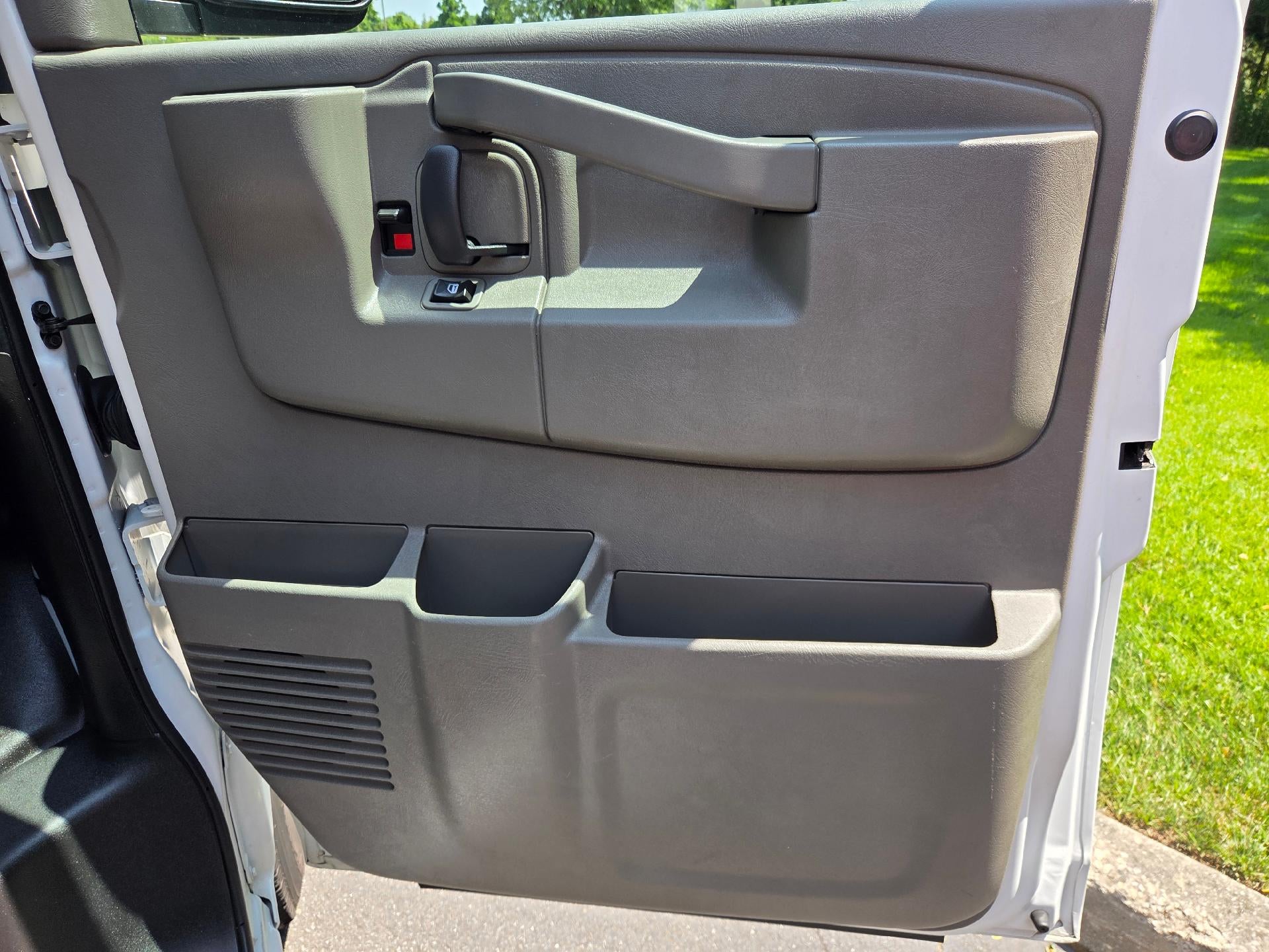 2020 GMC Savana Cargo 2500 Base