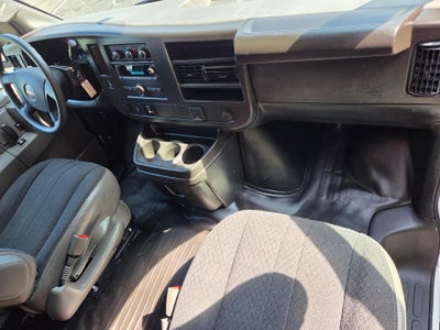 2025 GMC Savana Cargo Base