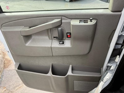 2024 GMC Savana Cargo 2500 Base