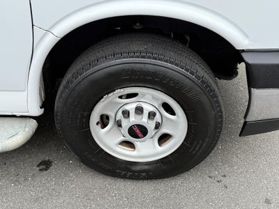 2024 GMC Savana Cargo 2500 Base