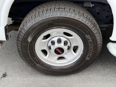 2024 GMC Savana Cargo 2500 Base