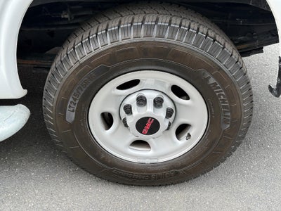 2024 GMC Savana Cargo 2500 Base