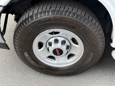 2024 GMC Savana Cargo 2500 Base