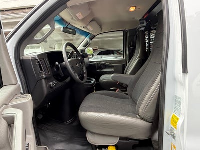 2024 GMC Savana Cargo 2500 Base