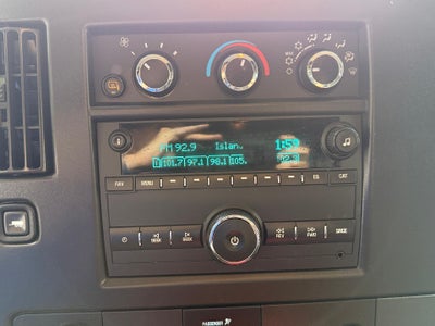 2024 GMC Savana Cargo 2500 Base