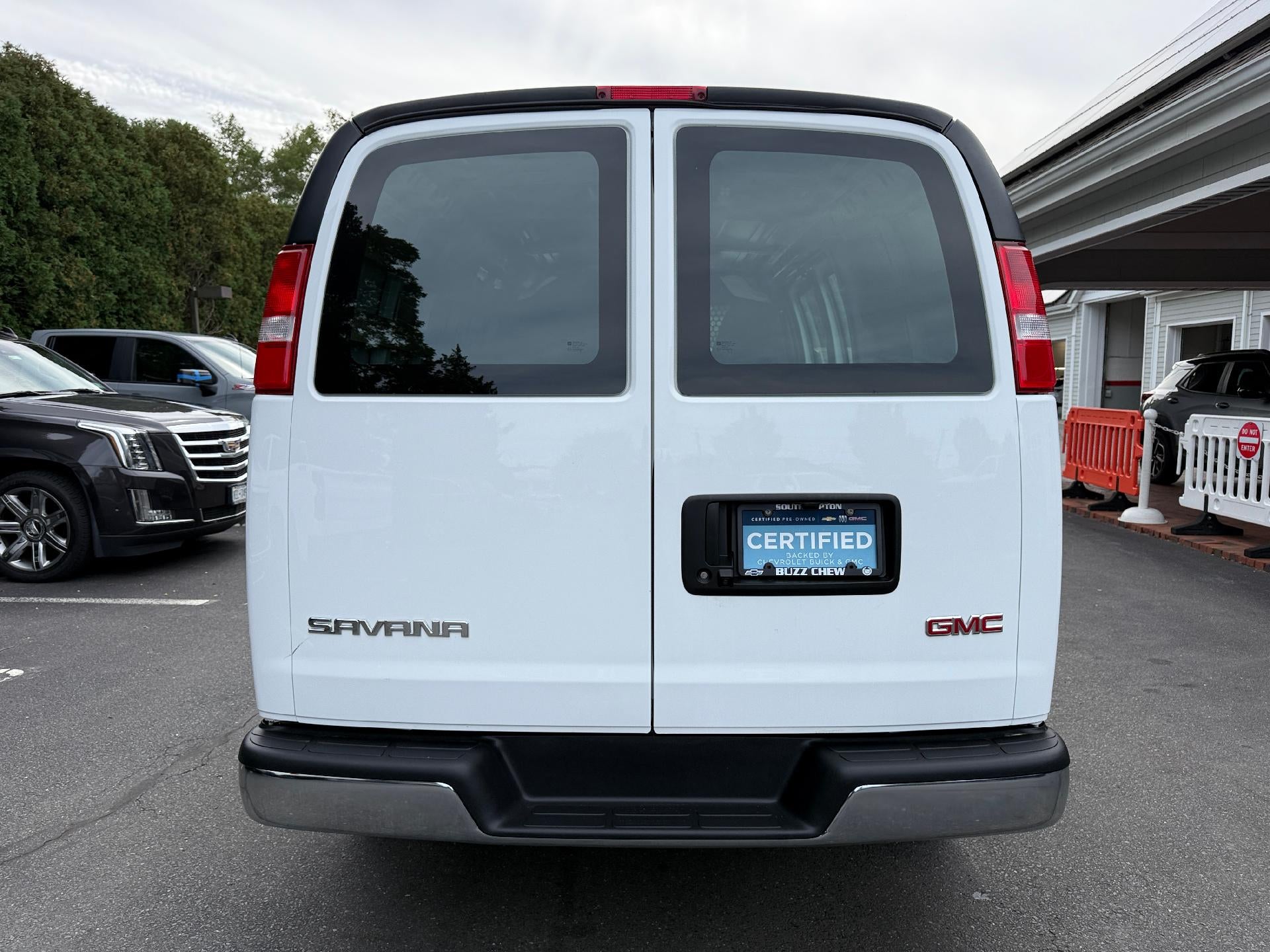 2024 GMC Savana Cargo 2500 Base