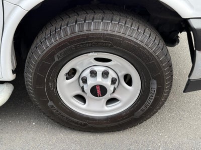 2024 GMC Savana Cargo 2500 Base