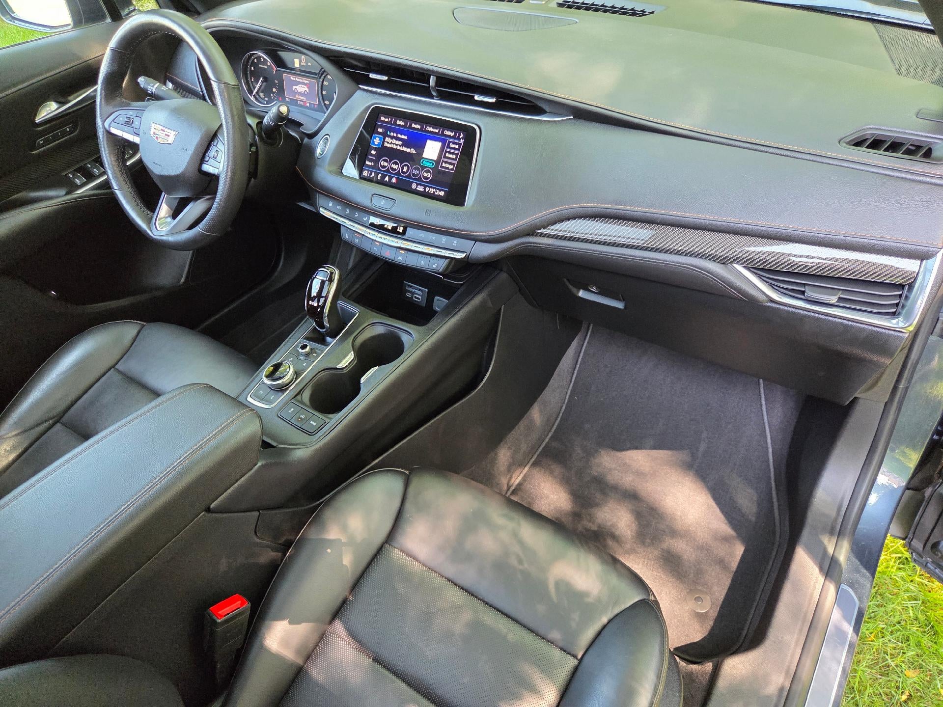 2020 Cadillac XT4 Base