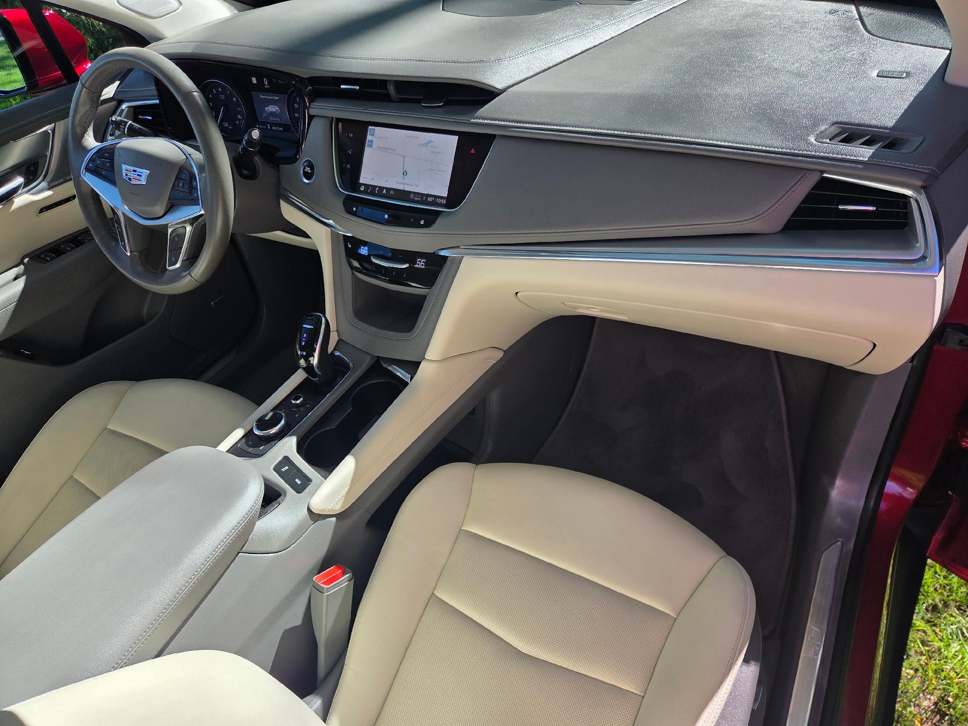 2021 Cadillac XT5 Base