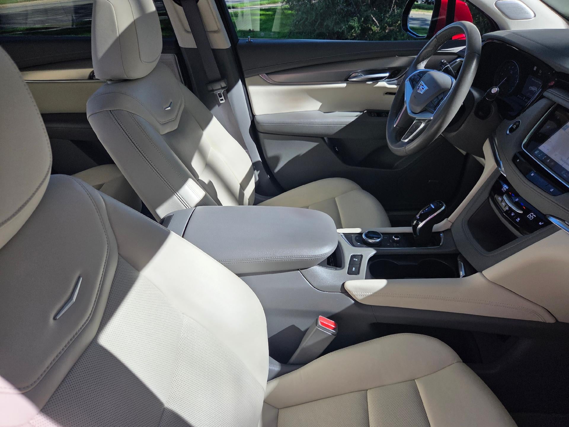 2021 Cadillac XT5 Base