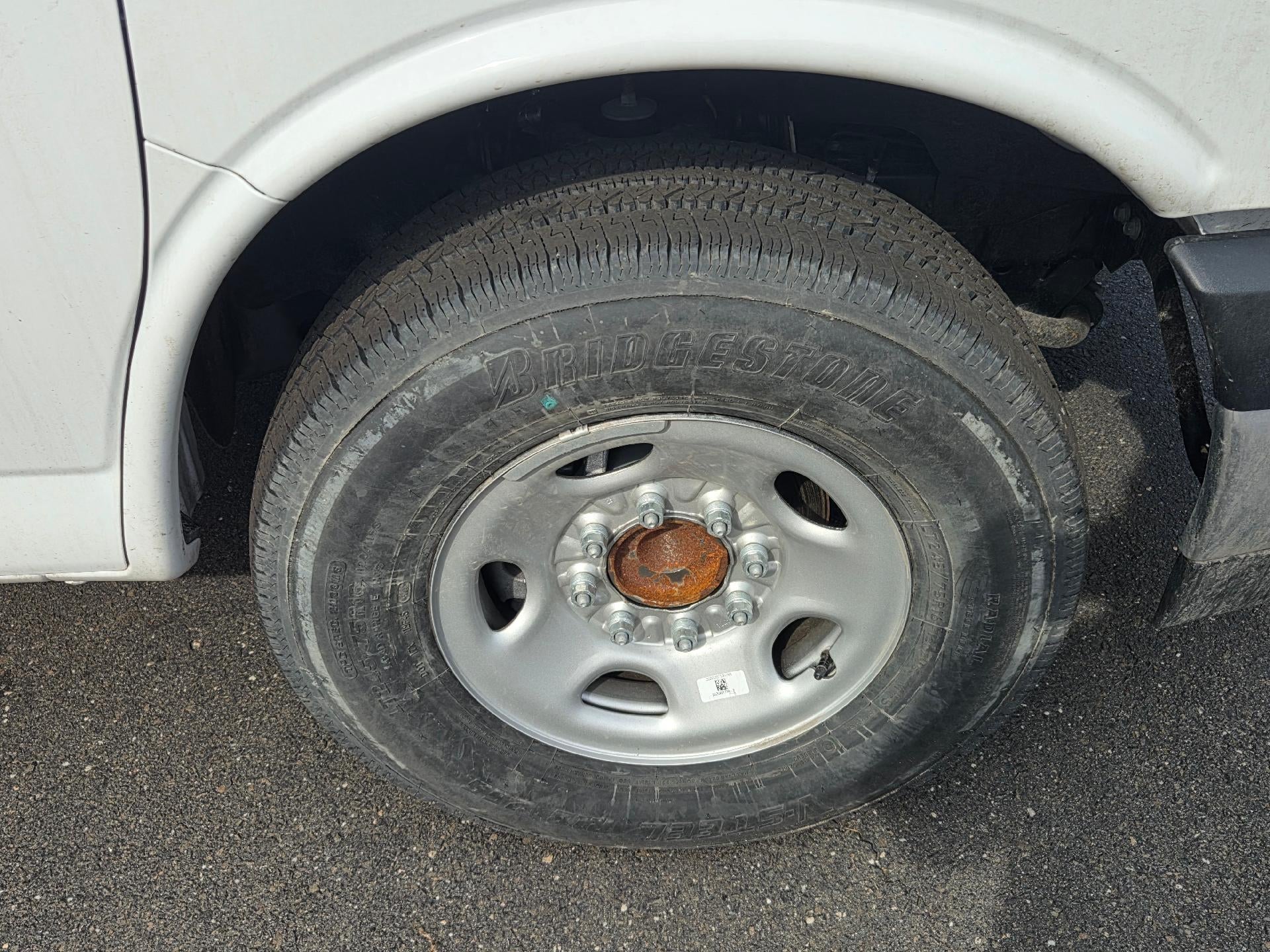 2026 Chevrolet Express Cutaway 3500 Base