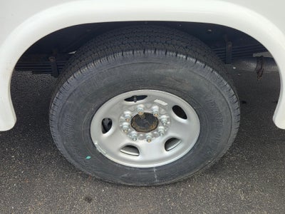 2026 Chevrolet Express Cutaway 3500 Base