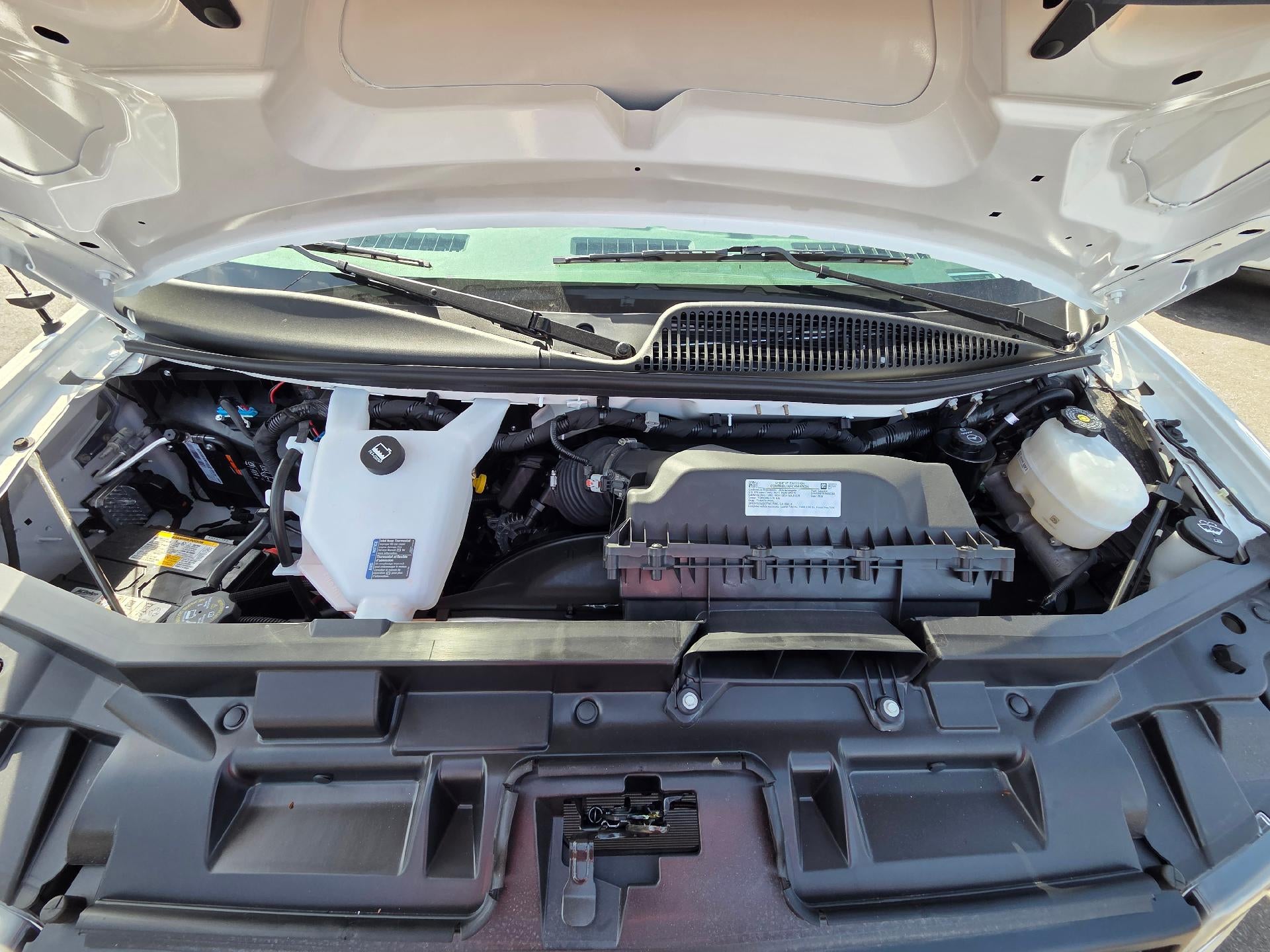 2026 Chevrolet Express Cutaway 3500 Base