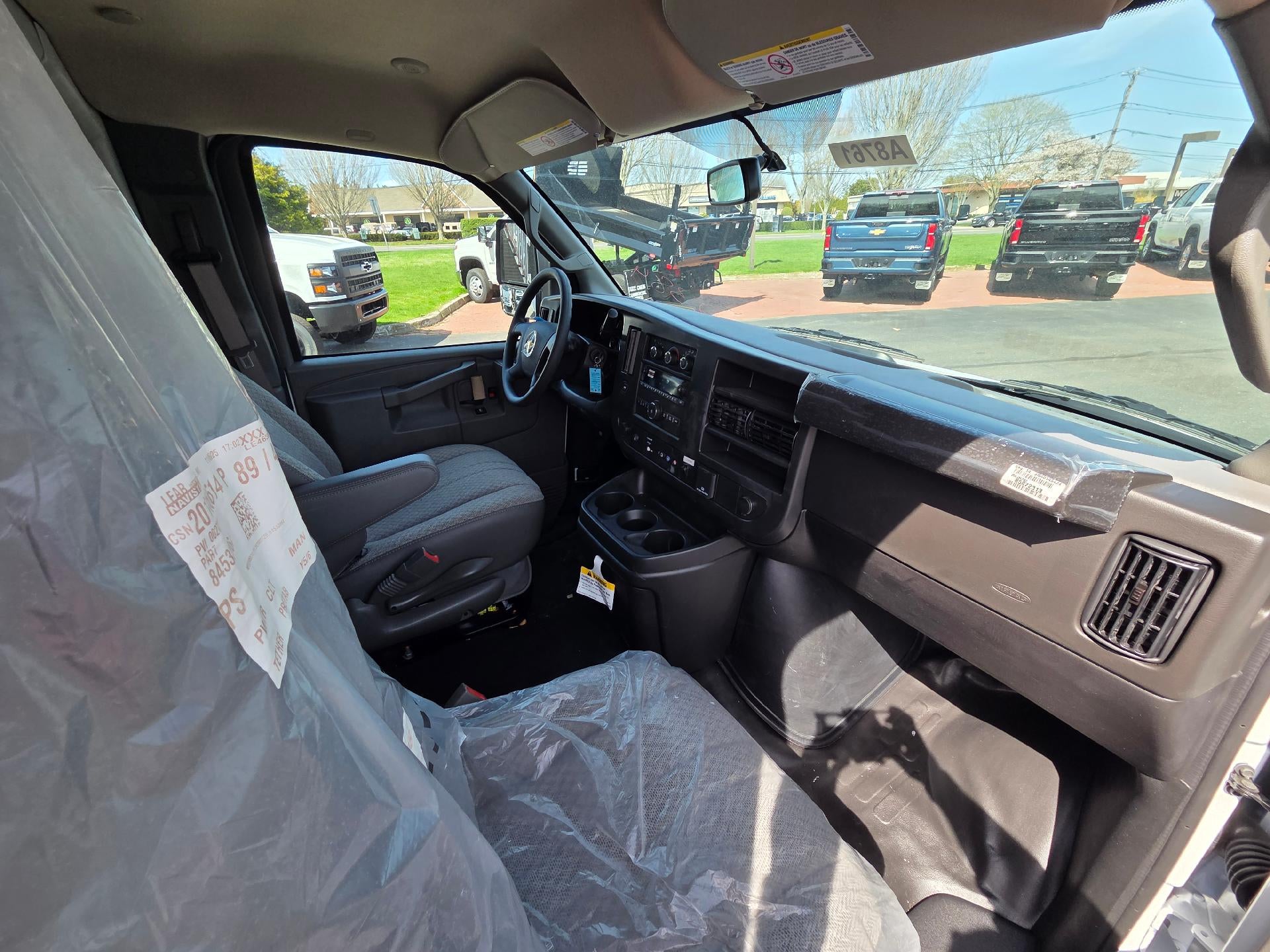 2026 Chevrolet Express Cutaway 3500 Base