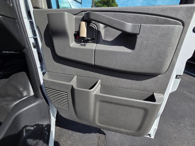 2026 Chevrolet Express Cutaway 3500 Base