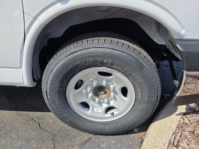 2026 Chevrolet Express Cutaway 3500 Base