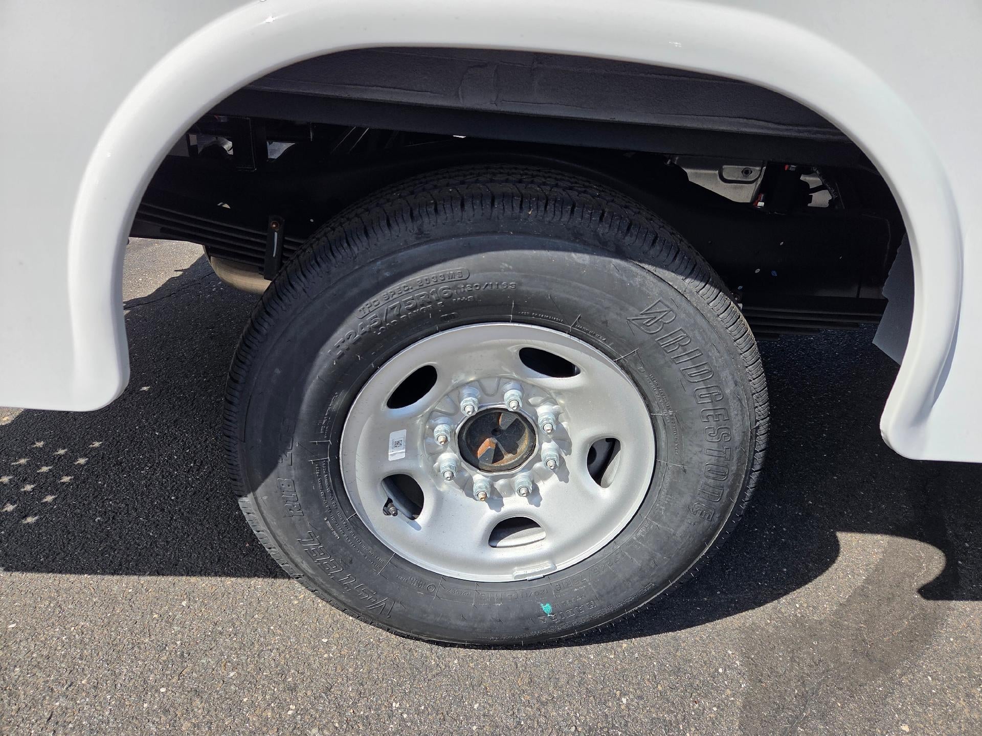 2026 Chevrolet Express Cutaway 3500 Base