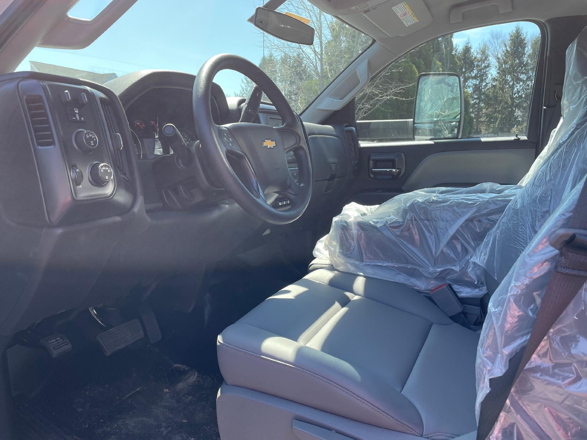 2024 Chevrolet Silverado 5500 HD Work Truck