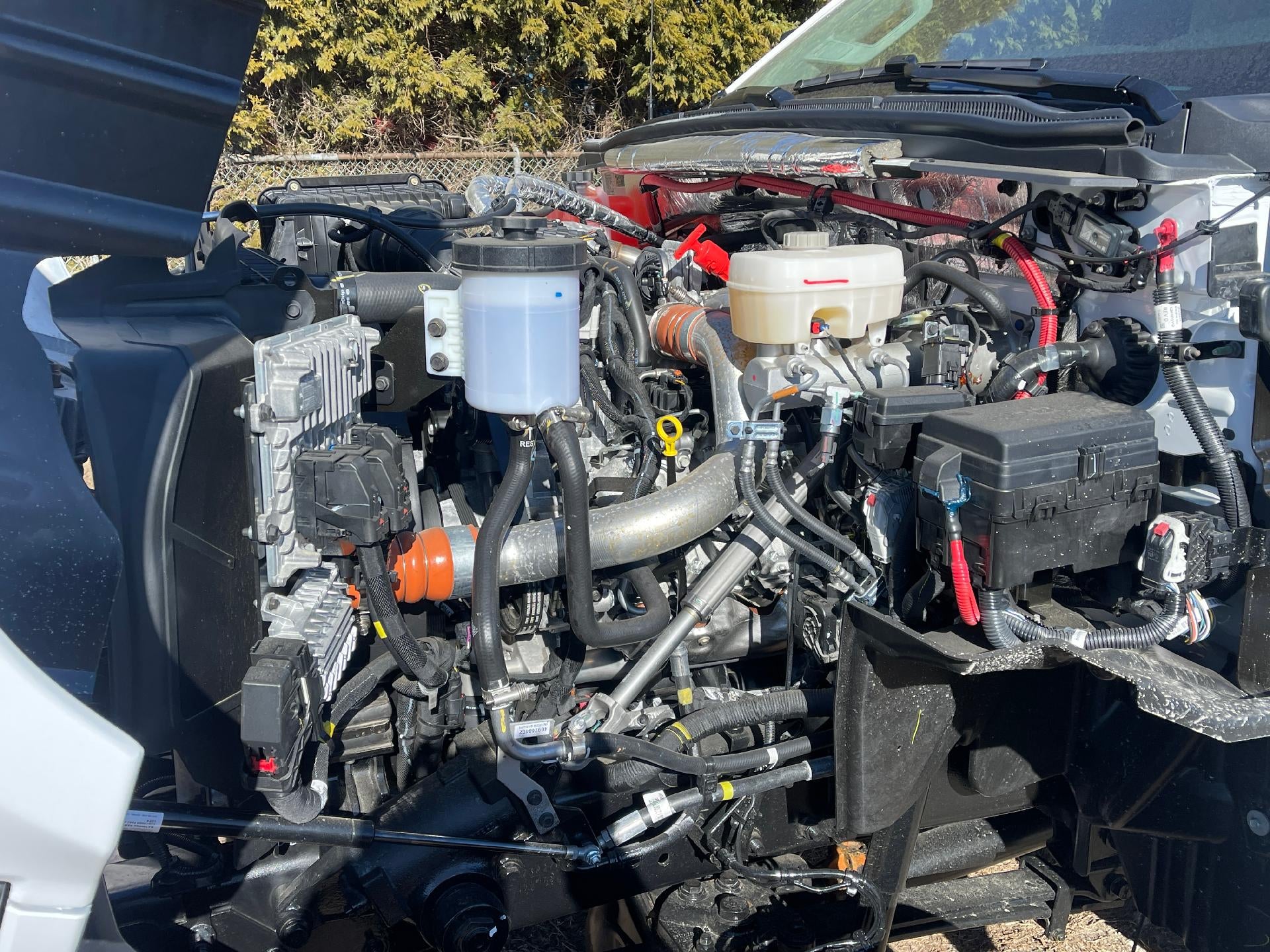 2024 Chevrolet Silverado 5500 HD LT