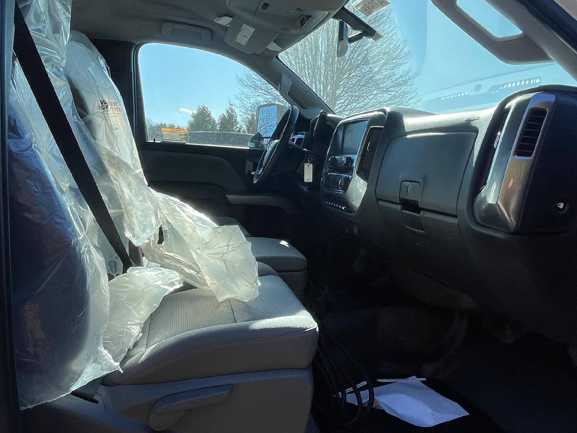 2024 Chevrolet Silverado 5500 HD LT