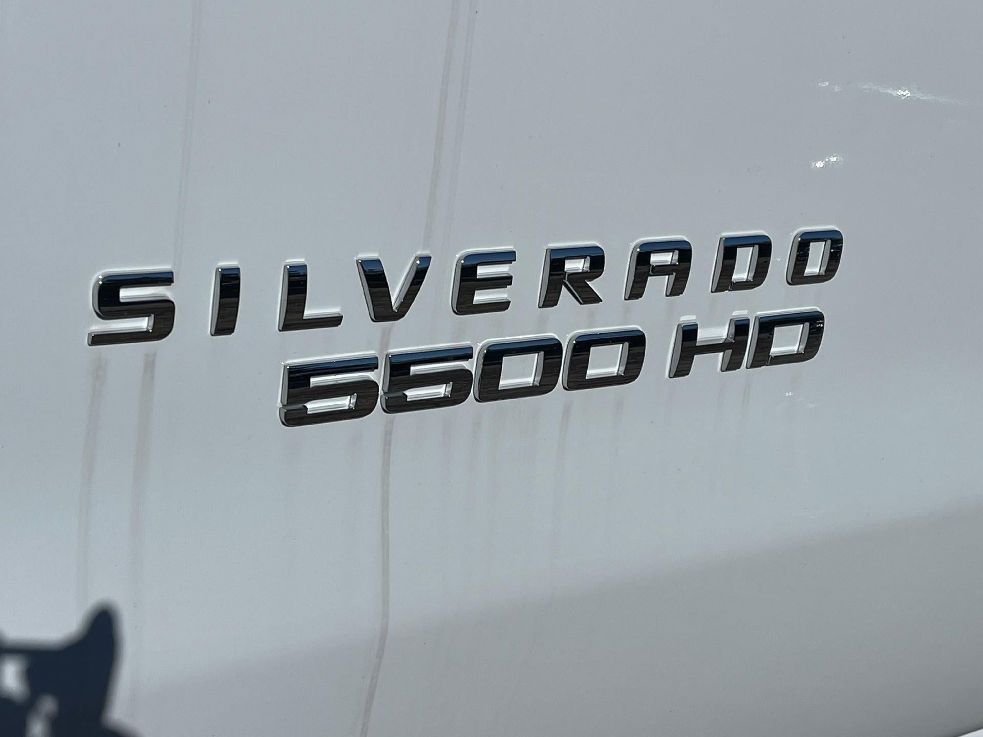 2024 Chevrolet Silverado 5500 HD LT