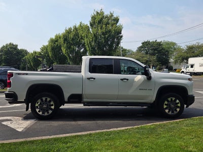 2024 Chevrolet Silverado 2500 HD Custom