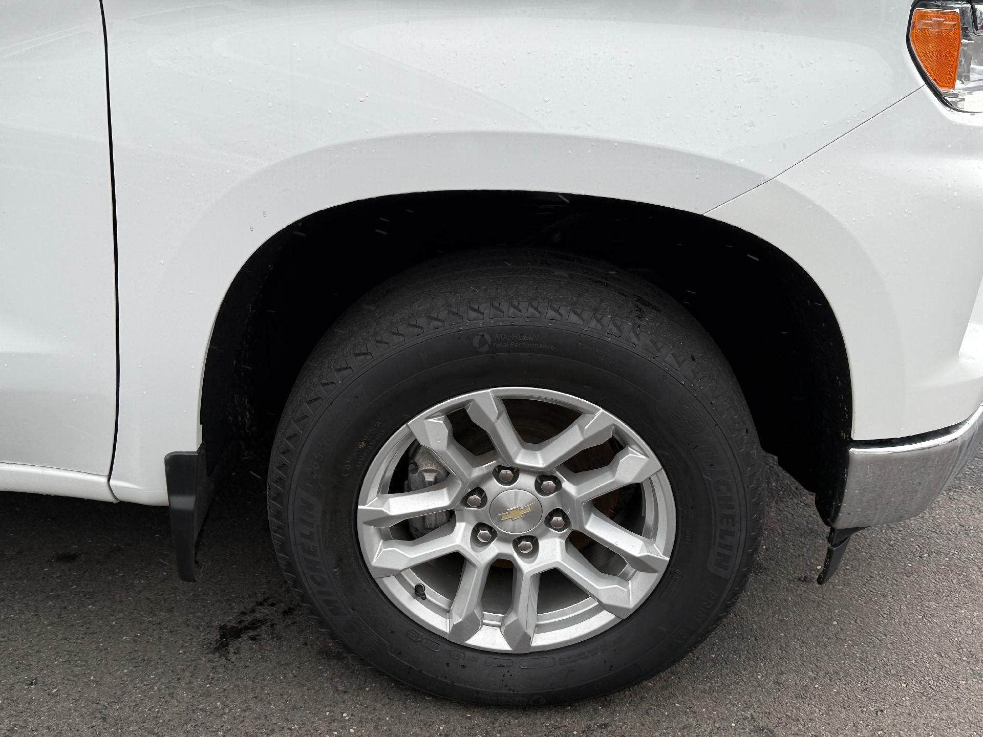 2022 Chevrolet Silverado 1500 LT (2FL)