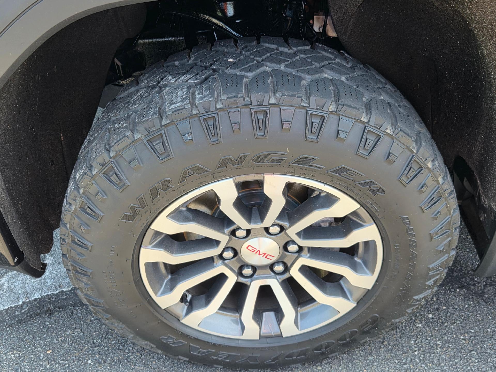 2021 GMC Sierra 1500 AT4