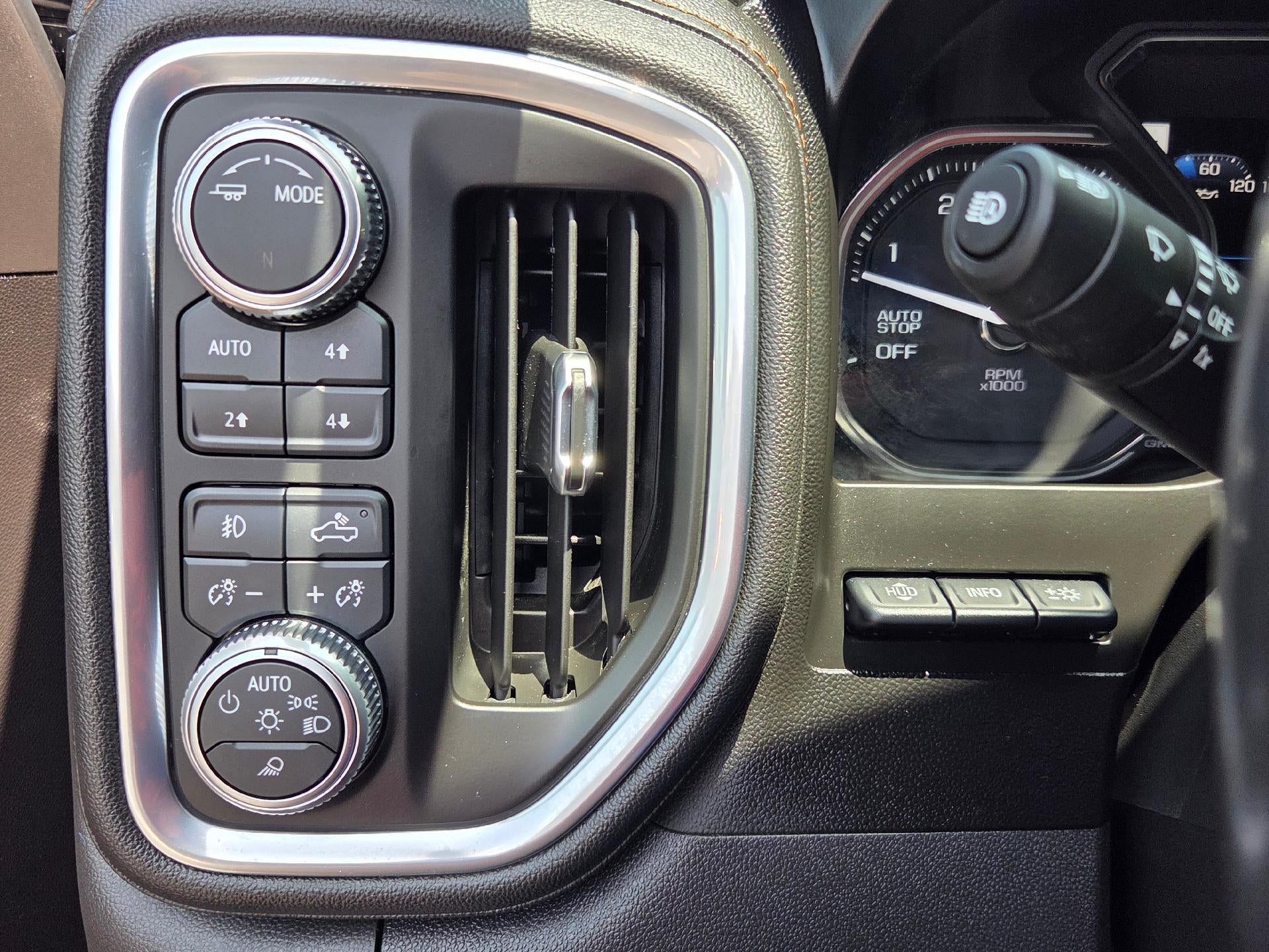 2021 GMC Sierra 1500 AT4
