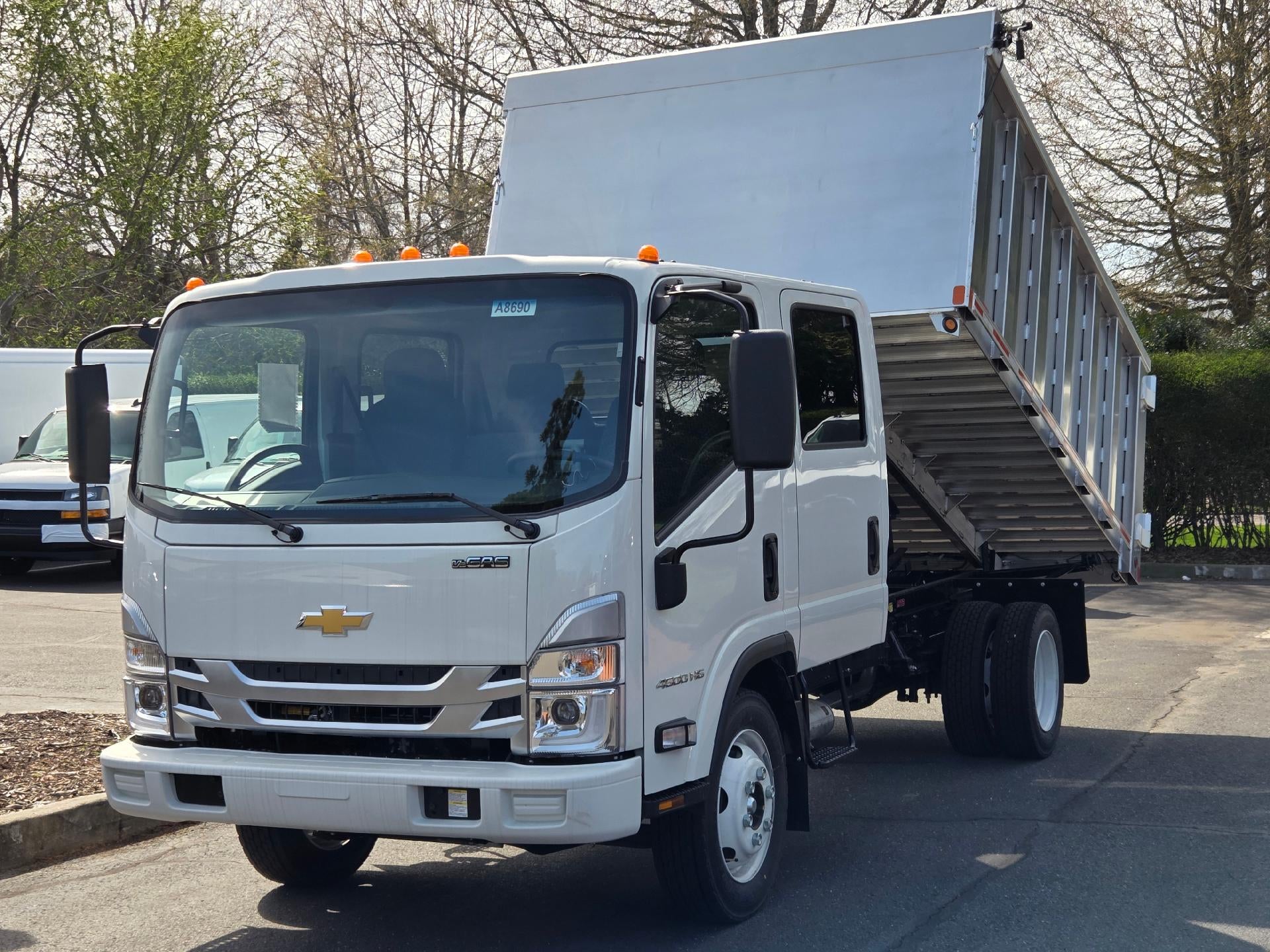2026 Chevrolet Low Cab Forward 4500 HG NA